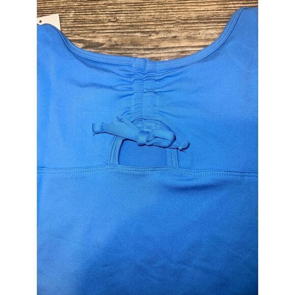 Girls' Short Sleeve Keyhole Back Gym T-Shirt - All in Motion Blue. Size Small. S - Picture 4 of 5